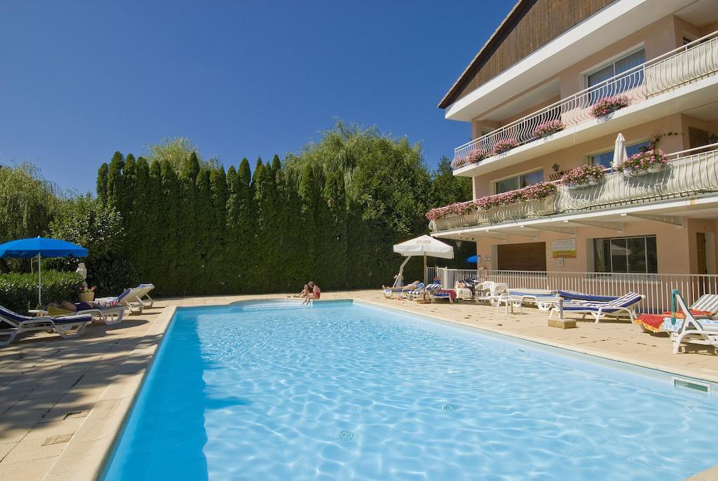 Hotel & Restaurant Azur La Freissinouse Buitenkant foto